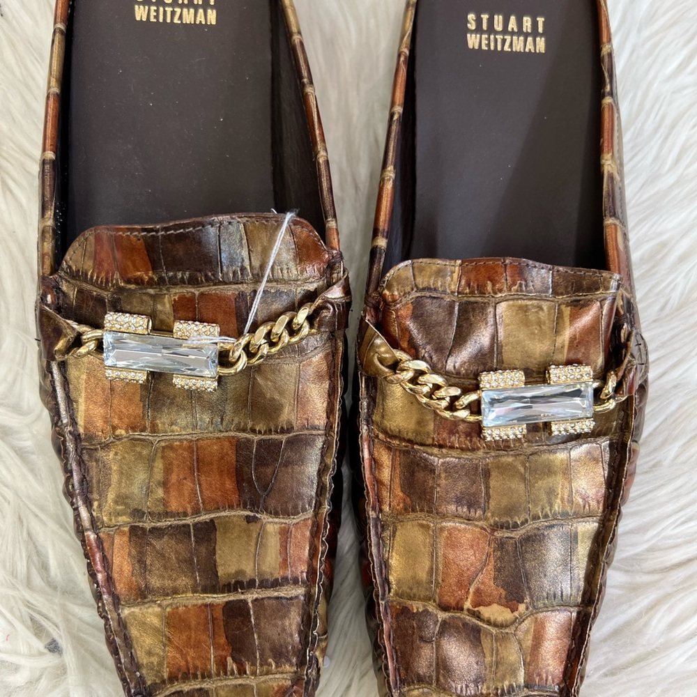 Stuart Weitzman Brown and Gold Croc-Embossed Loafers